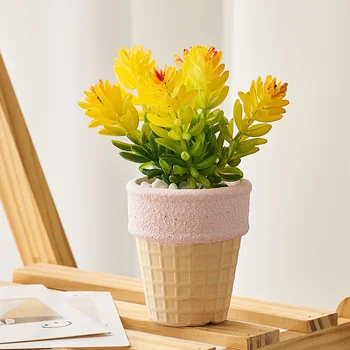 Изкуствено мультяшное сладолед Умален модел декор, Сочен саксия, прости домашни градински растения, керамични саксии за цветя в саксии