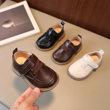 Обувки за малки момчета от мека кожа подметка, universal, пролет-есен, Новост 2023 г., за деца от 0-3 години, ежедневна мода обувки Унисекс, кука и контур